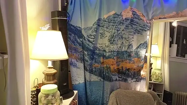 Snapshot of cunty_tranny_lydia chatting on January 27, 5:36 am cunty tranny lydia online show from January 27, 5:36 am