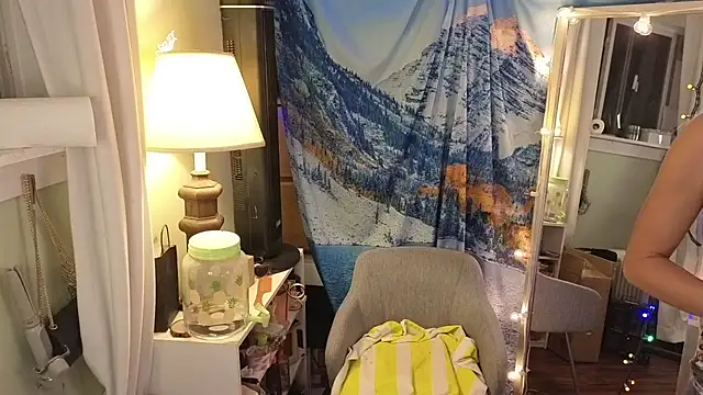 Snapshot of cunty_tranny_lydia chatting on March 9, 6:28 am cunty tranny lydia online show from March 9, 6:28 am