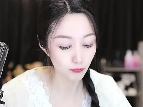 Nuyoah-77 online show from March 7, 4:00 pm