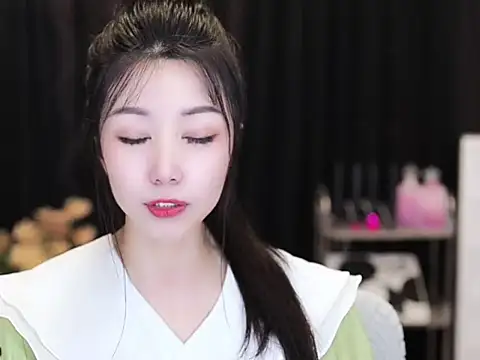 Nuyoah-77 online show from September 21, 3:57 pm