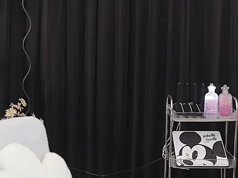 Nuyoah-77 online show from March 18, 7:11 am