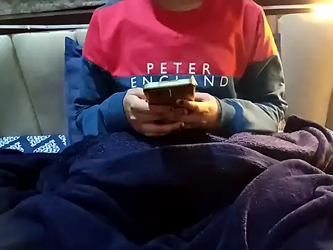 GoldnessAishu online show from December 5, 8:55 pm