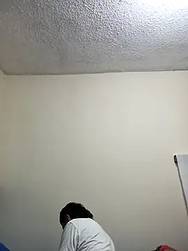 Halder23 online show from March 13, 6:36 pm