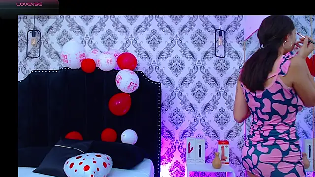 SaaraBrown online show from February 16, 12:32 pm