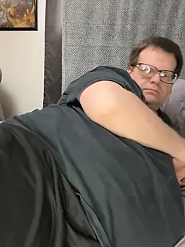 treatbobnicer online show from March 13, 2:34 pm