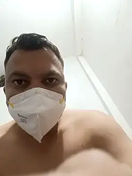 Snapshot of akkyplayboy08 chatting on February 1, 9:00 am akkyplayboy08 online show from February 1, 9:00 am