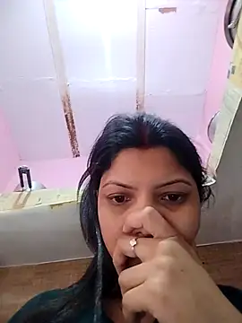 Hotty-Divya online show from March 24, 6:07 am