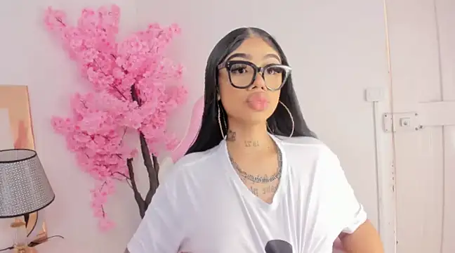 Mia Jansen online show from January 25, 9:35 pm