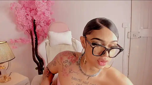 Mia Jansen online show from February 16, 12:41 am