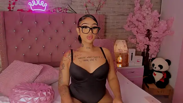 Mia Jansen online show from September 28, 1:27 pm