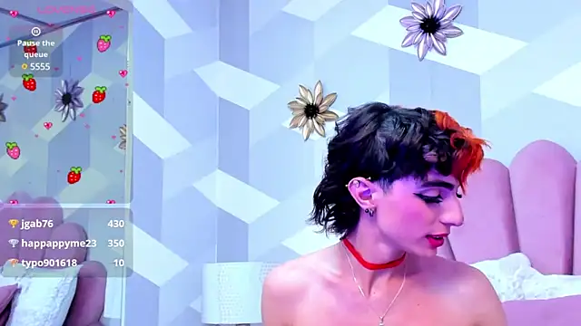 KylieMonnett online show from January 24, 8:02 am