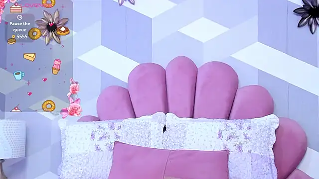 KylieMonnett online show from February 22, 4:40 pm