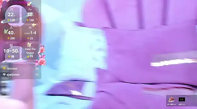 KylieMonnett online show from March 10, 10:04 am