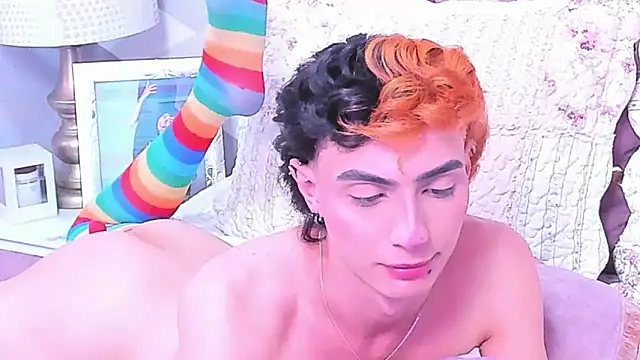 KylieMonnett online show from April 23, 6:03 am