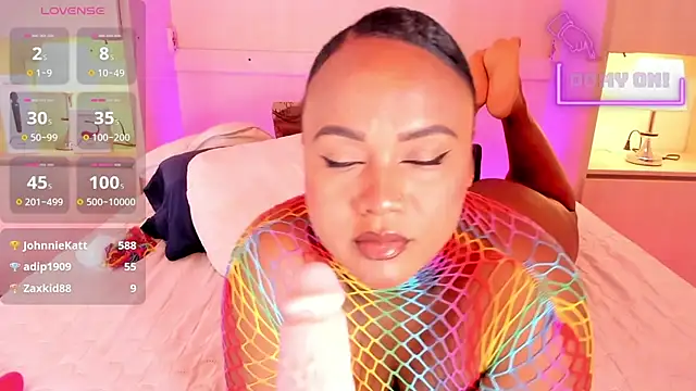 EmilyyStuart online show from January 23, 6:39 am