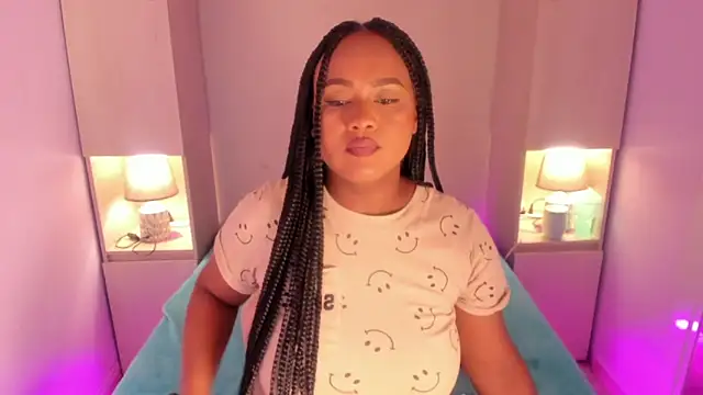 EmilyyStuart online show from April 23, 4:14 am