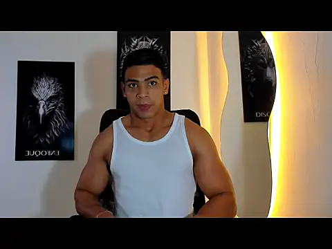 Snapshot of Andrew_wolf7 chatting on December 7, 12:41 am Andrew wolf7 online show from December 7, 12:41 am