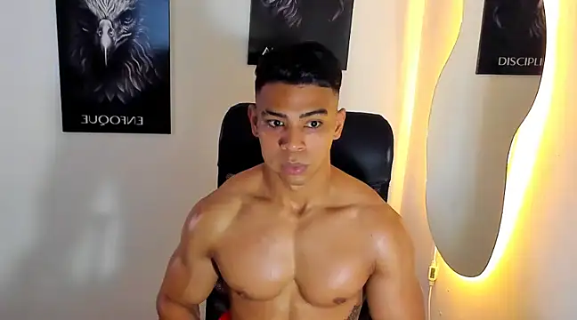 Snapshot of Andrew_wolf7 chatting on December 22, 4:06 pm Andrew wolf7 online show from December 22, 4:06 pm