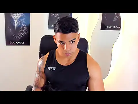 Snapshot of Andrew_wolf7 chatting on January 18, 5:04 pm Andrew wolf7 online show from January 18, 5:04 pm