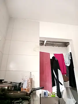 Snapshot of Andrew_wolf7 chatting on October 4, 1:09 pm Andrew wolf7 online show from October 4, 1:09 pm