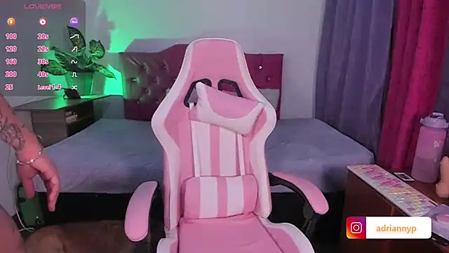 adriannyp 1 online show from December 15, 2:19 am