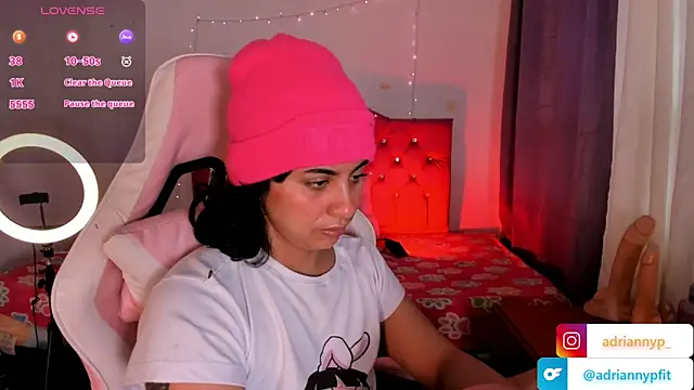 adriannyp 1 online show from September 16, 3:35 pm