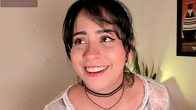 adriannyp 1 online show from April 15, 3:13 am