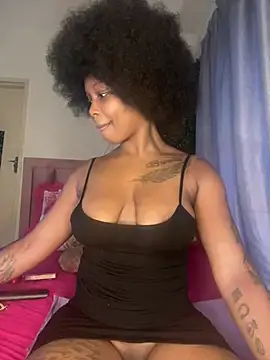 Snapshot of InkLady444 chatting on March 13, 3:54 am InkLady444 online show from March 13, 3:54 am