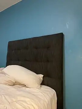 Snapshot of InkLady444 chatting on October 1, 5:02 am InkLady444 online show from October 1, 5:02 am