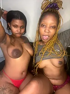 InkLady444 online show from November 28, 12:13 am