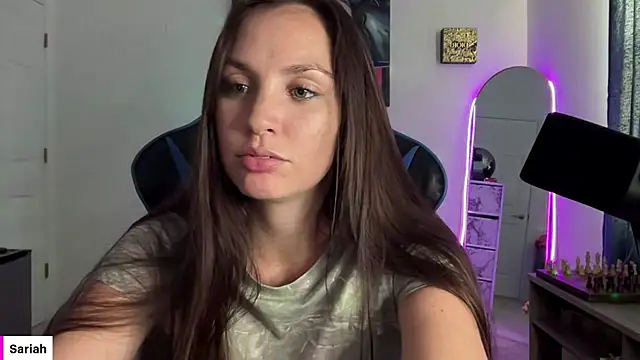 Snapshot of sweetsariaah chatting on December 5, 9:17 pm sweetsariaah online show from December 5, 9:17 pm