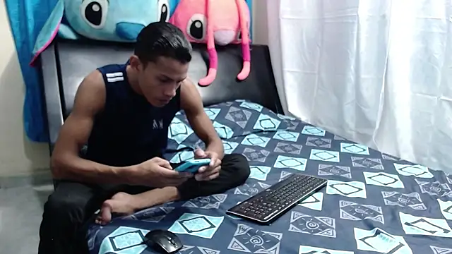 Ryan Vergon online show from December 27, 11:53 pm