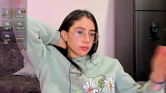 emmadiaz1 online show from December 23, 2:13 am