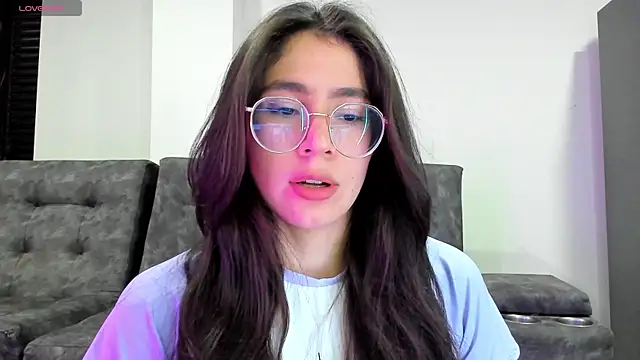 emmadiaz1 online show from January 31, 2:04 am