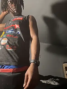 SluttyLyfe4L online show from April 17, 11:41 pm