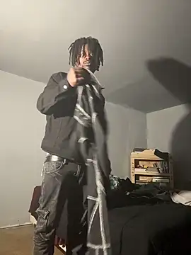 SluttyLyfe4L online show from April 18, 8:42 pm