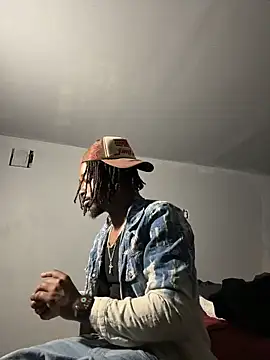 SluttyLyfe4L online show from April 22, 12:57 am