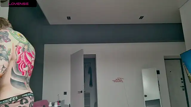 white King9999 online show from October 17, 2:48 am