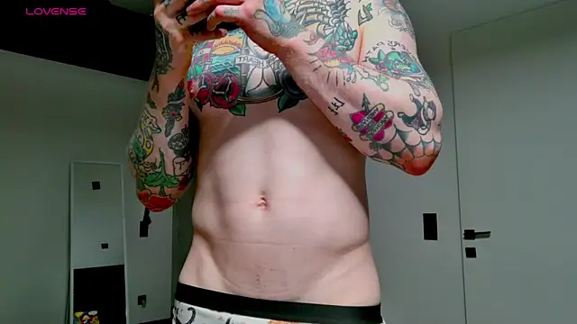 white King9999 online show from April 15, 2:18 am