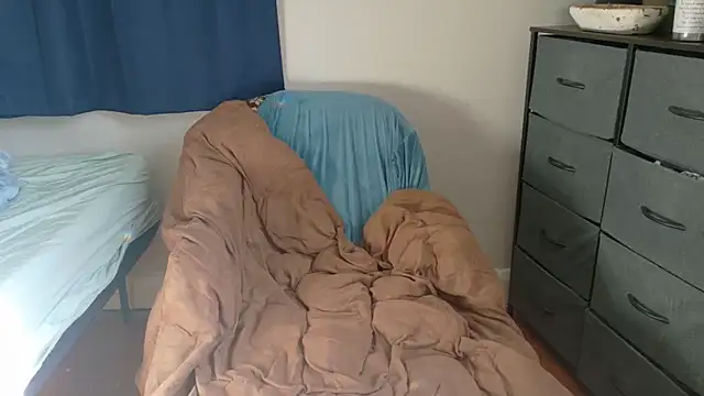 Snapshot of MistressKatie13xxx chatting on February 5, 5:39 pm MistressKatie13xxx online show from February 5, 5:39 pm