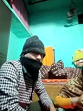 Lustyful Couple online show from January 7, 1:46 pm