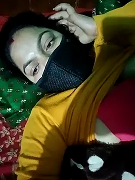 Lustyful Couple online show from January 12, 10:43 pm