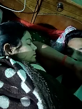 Lustyful Couple online show from February 24, 3:31 pm