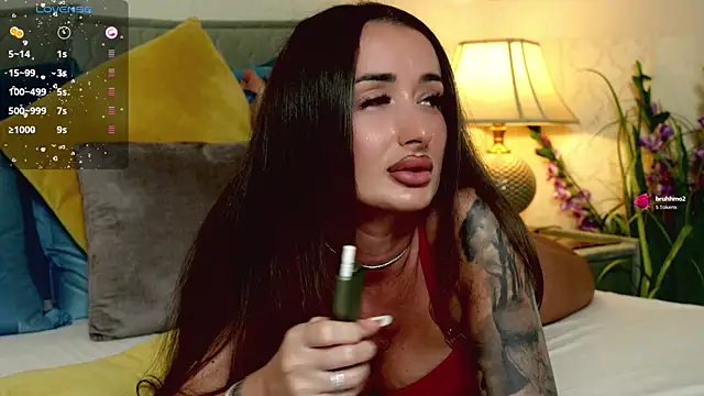 OneOutrageous online show from February 7, 4:11 pm