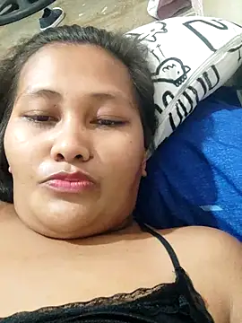 Sweetchuby1995 online show from April 29, 5:30 pm