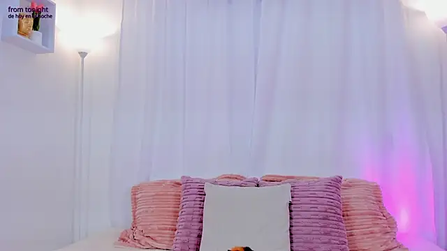 AishaPeyton online show from April 22, 8:21 pm