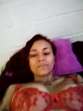 caroline0997 online show from February 7, 4:03 pm