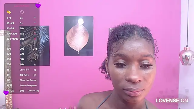 petitelittleebony online show from March 6, 7:10 pm