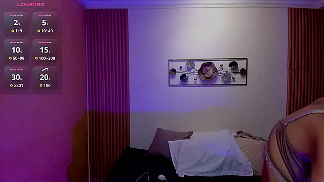 cat kitty18  online show from April 21, 6:44 pm