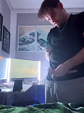 Snapshot of JuNIs_ chatting on November 16, 6:24 pm JuNIs online show from November 16, 6:24 pm